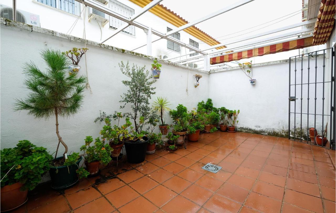 3 Bedroom Awesome Home In La Algaba Luaran gambar